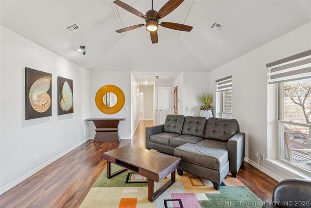 12306 E 77th Street N, Owasso, OK 74055