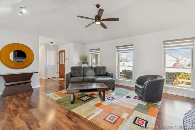 12306 E 77th Street N, Owasso, OK 74055