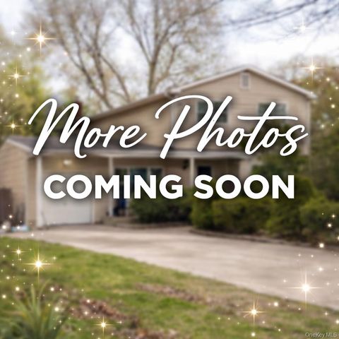 13 Hampton Avenue, Mastic, NY 11950