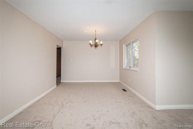 24690 Lakeland Street, Farmington Hills, MI 48336