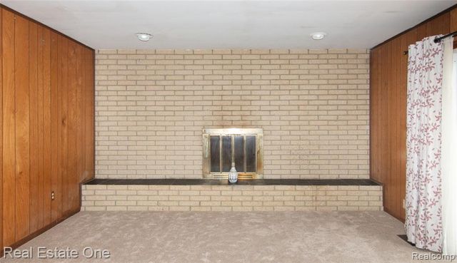 24690 Lakeland Street, Farmington Hills, MI 48336