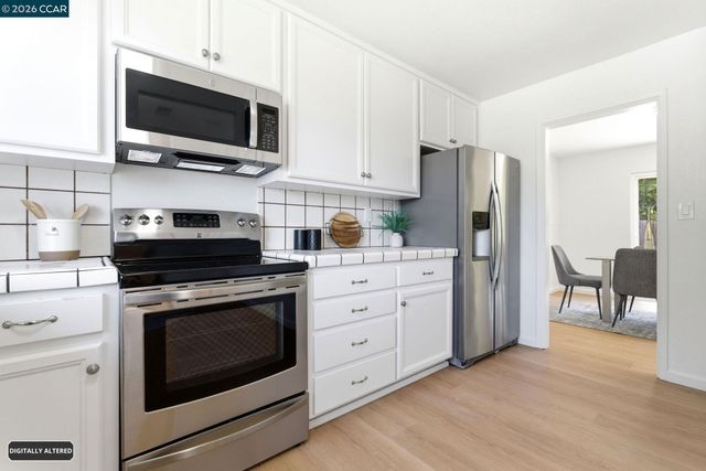 2173 Warwick Dr, Benicia, CA 94510