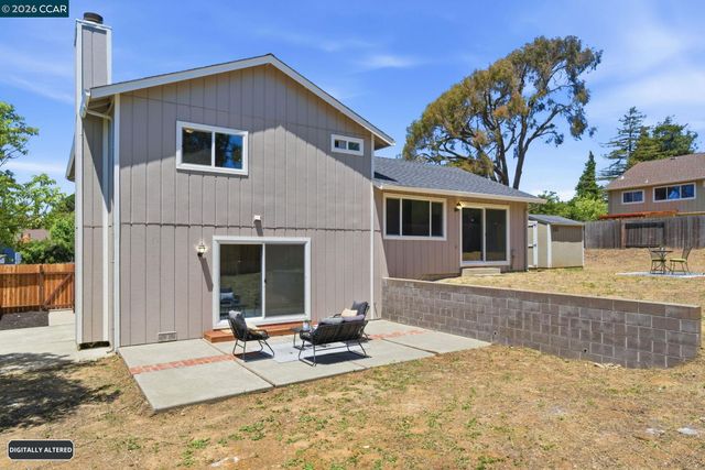 2173 Warwick Dr, Benicia, CA 94510
