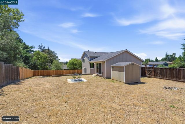 2173 Warwick Dr, Benicia, CA 94510