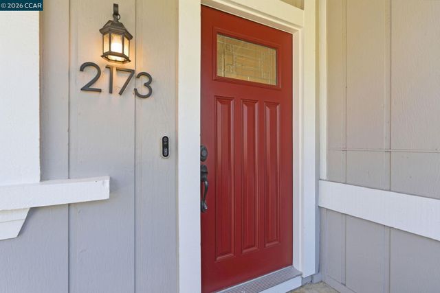 2173 Warwick Dr, Benicia, CA 94510