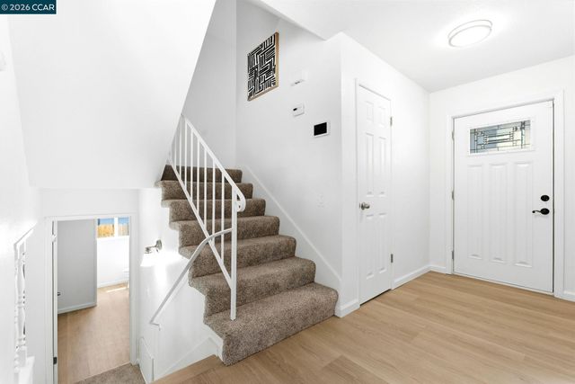 2173 Warwick Dr, Benicia, CA 94510