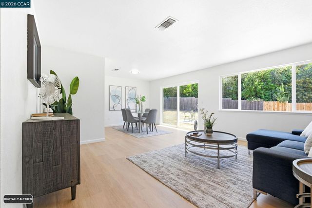 2173 Warwick Dr, Benicia, CA 94510