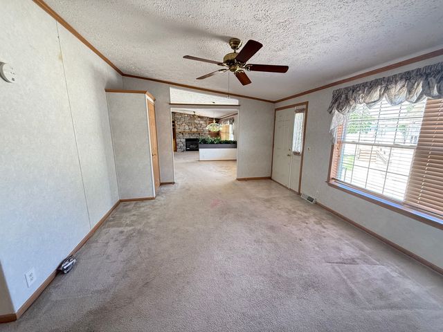 923 Apple Lane, Manteno, IL 60950
