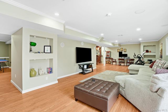 79 Majestic Ridge, Carmel, NY 10512