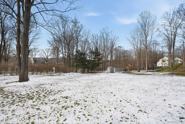 79 Majestic Ridge, Carmel, NY 10512