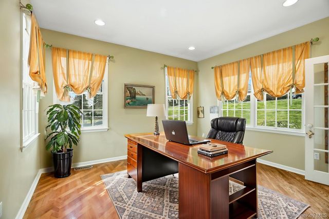 79 Majestic Ridge, Carmel, NY 10512