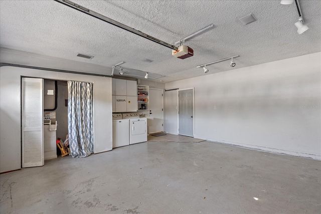 5766 FORESTER PINE COURT, Sarasota, FL 34243