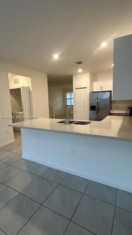 11956 SW 244th Ln 11956, Homestead, FL 33032