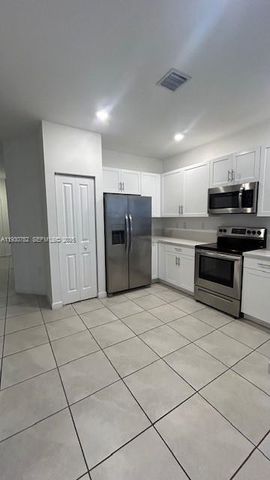 11956 SW 244th Ln 11956, Homestead, FL 33032