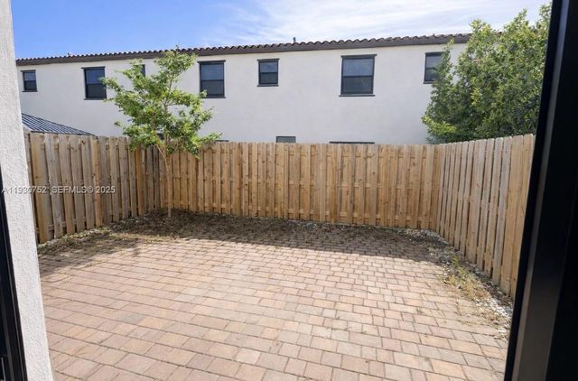 11956 SW 244th Ln 11956, Homestead, FL 33032