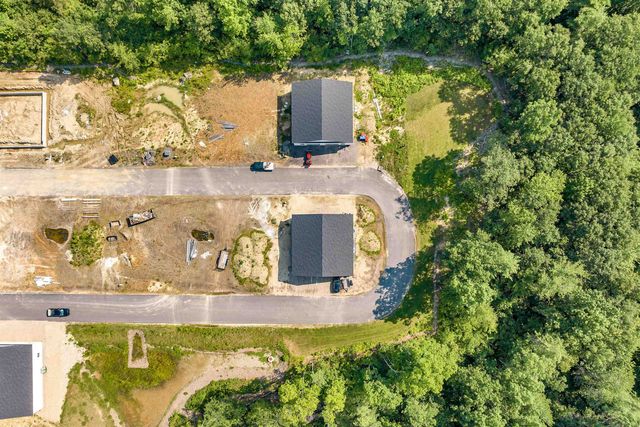 127 Isinglass Circle # 18, Barrington, NH 03825