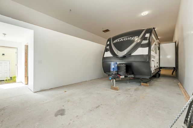 127 Isinglass Circle # 18, Barrington, NH 03825