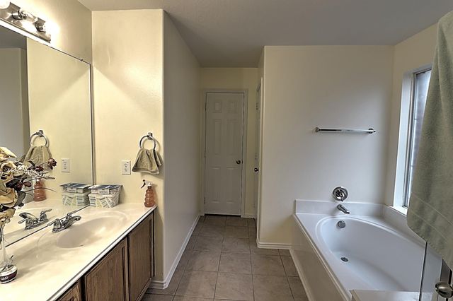 2227 Red Valley Drive, Houston, TX 77049