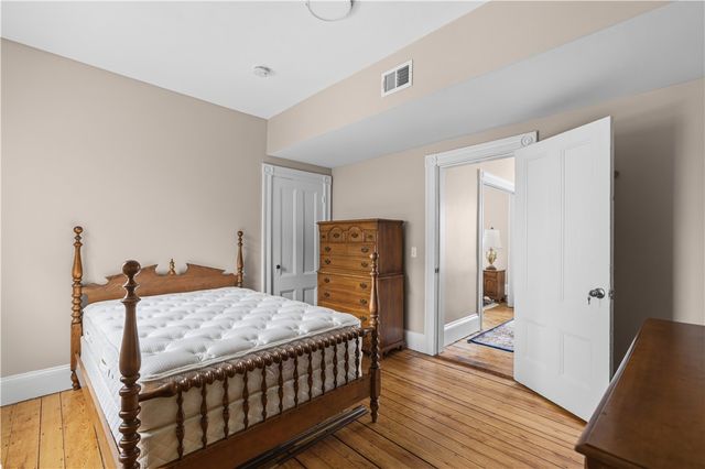 66 Armstrong Avenue, Providence, RI 02903