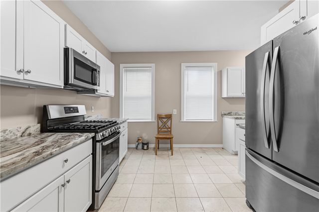 66 Armstrong Avenue, Providence, RI 02903