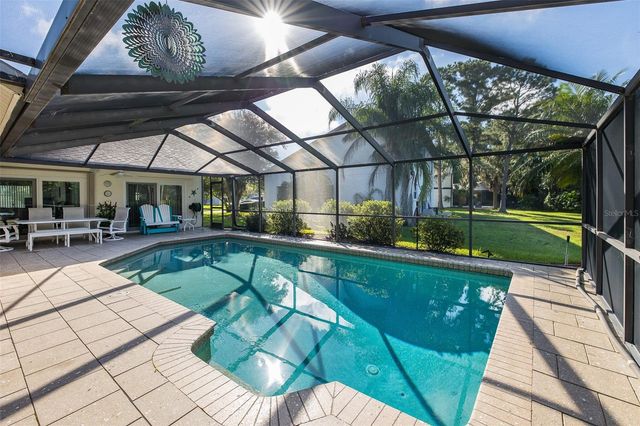 11810 SPANISH LAKE DRIVE, Tampa, FL 33635