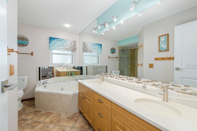 11810 SPANISH LAKE DRIVE, Tampa, FL 33635