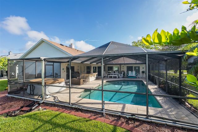 11810 SPANISH LAKE DRIVE, Tampa, FL 33635