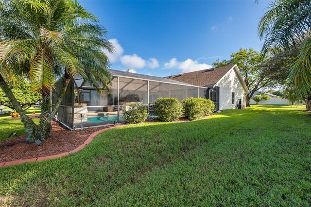 11810 SPANISH LAKE DRIVE, Tampa, FL 33635