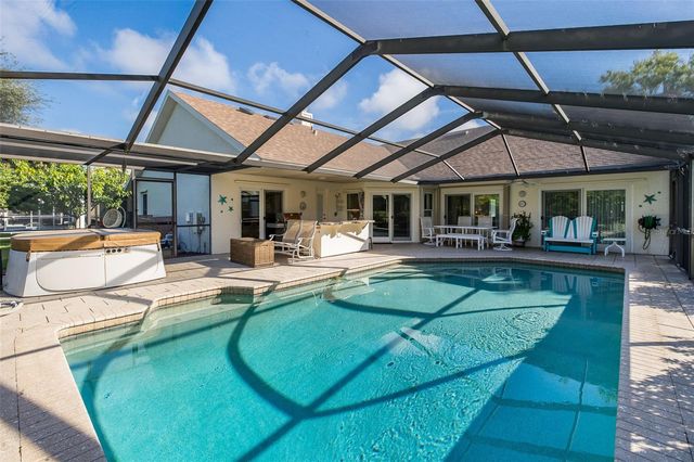 11810 SPANISH LAKE DRIVE, Tampa, FL 33635