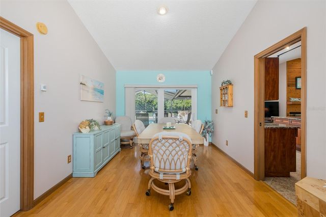 11810 SPANISH LAKE DRIVE, Tampa, FL 33635
