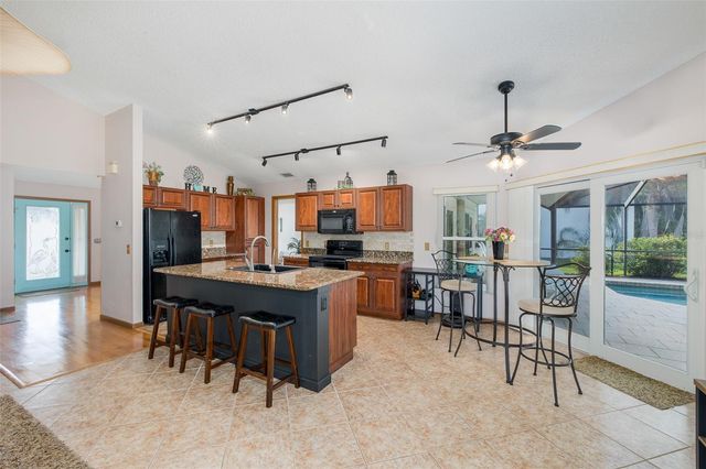 11810 SPANISH LAKE DRIVE, Tampa, FL 33635
