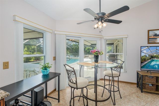 11810 SPANISH LAKE DRIVE, Tampa, FL 33635