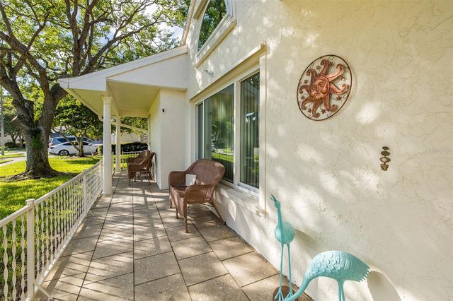 11810 SPANISH LAKE DRIVE, Tampa, FL 33635