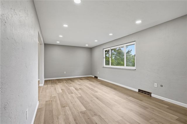 792 Beechland St, Homestead, PA 15120