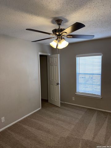 4407 Diamondhead, San Antonio, TX 78218