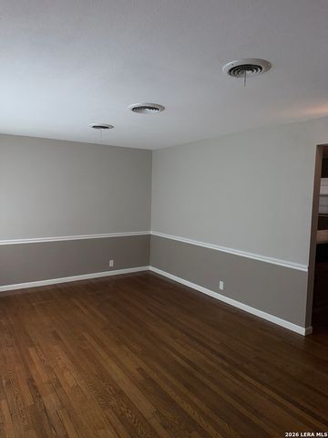 4407 Diamondhead, San Antonio, TX 78218