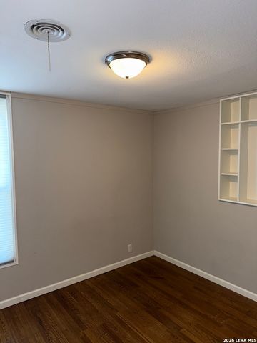 4407 Diamondhead, San Antonio, TX 78218