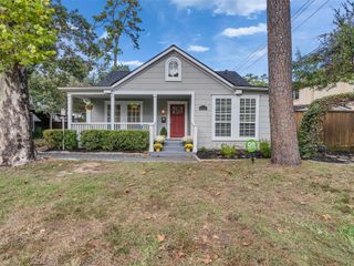 834 W 41st Street, Houston, TX 77018