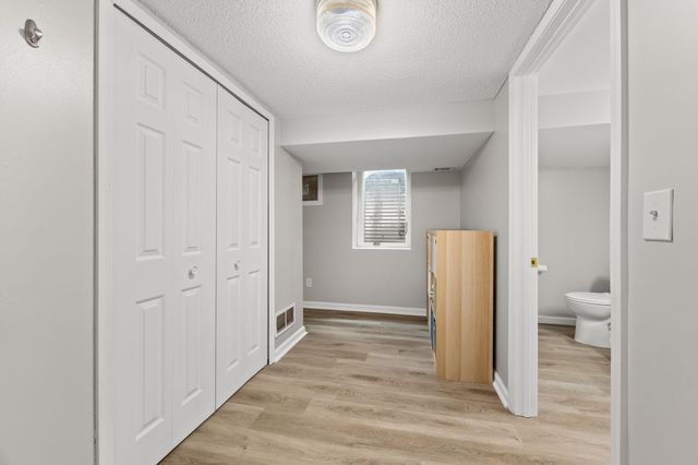 5709 W Lake Street, Saint Louis Park, MN 55416