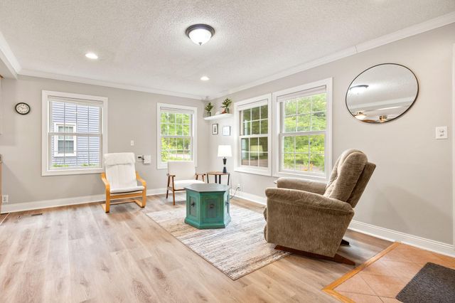 5709 W Lake Street, Saint Louis Park, MN 55416