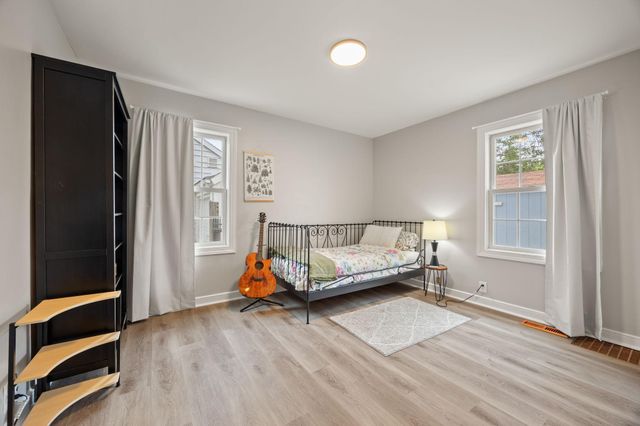 5709 W Lake Street, Saint Louis Park, MN 55416