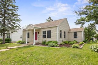 5709 W Lake Street, Saint Louis Park, MN 55416