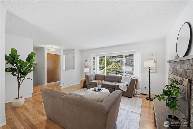10901 29th Drive SE, Everett, WA 98208
