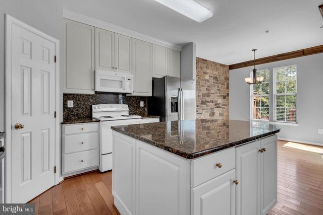 8195 POINSETT TER, Pasadena, MD 21122