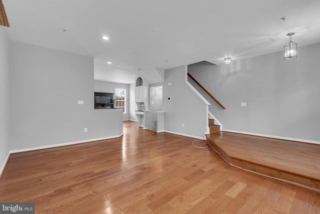 8195 POINSETT TER, Pasadena, MD 21122