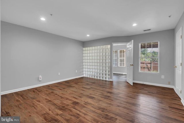 8195 POINSETT TER, Pasadena, MD 21122