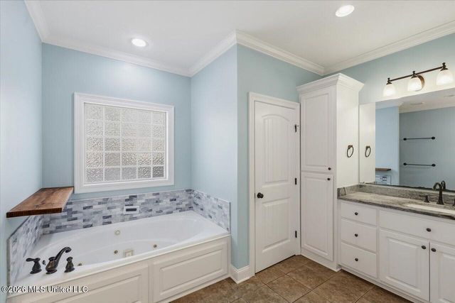 111 Harvey Circle, Canton, MS 39046