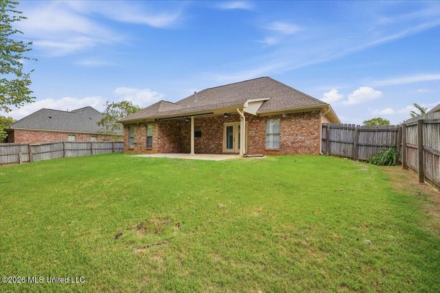 111 Harvey Circle, Canton, MS 39046