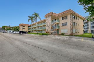 400 VILLAGE GREEN Circle W 117, Palm Springs, FL 33461