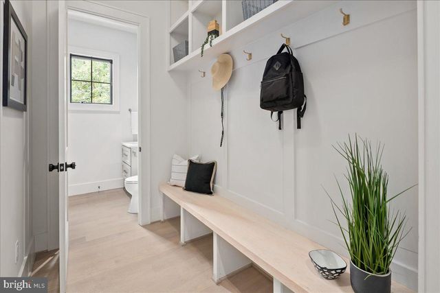 7011 ELIZABETH DR, Mclean, VA 22101